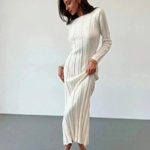 Dresses & Skirts - Beige Elegant Women's Crew Neck Long Warm & Comfortable Knit Casual Dress